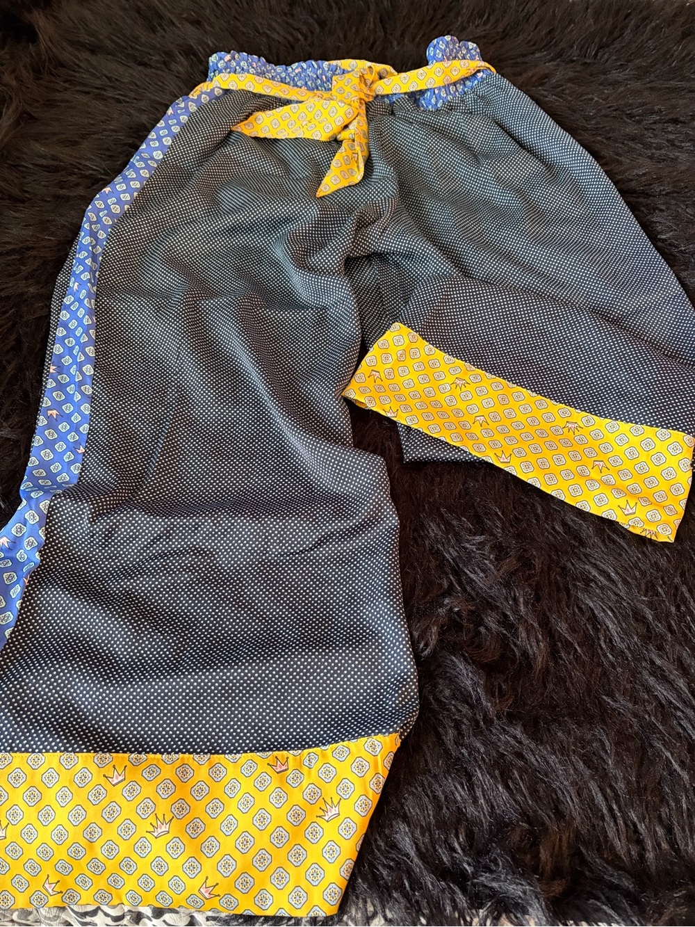 aerie Navy Wide-Leg Pants with Blue & Yellow Trim - Picture 11 of 11